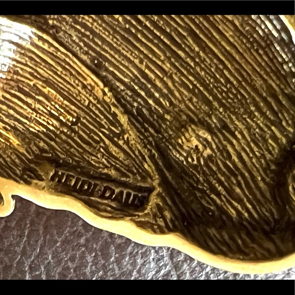 Heidi Daus 🐚SET: Fashion Conchous pink enamel & Swarovski crystals - Picture 8 of 13